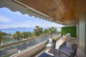 LuXuRY CROISETTE